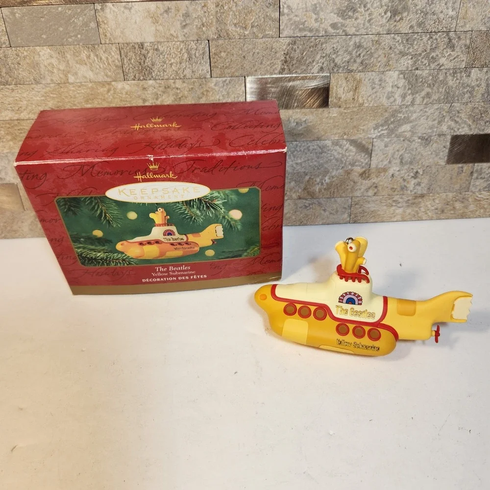 Hallmark Keepsake The Beatles Yellow Submarine 2000 Christmas Ornament with Box